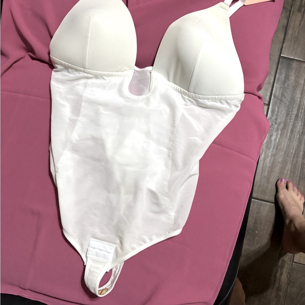 Feeling Girl brand  3XL NWT body suit